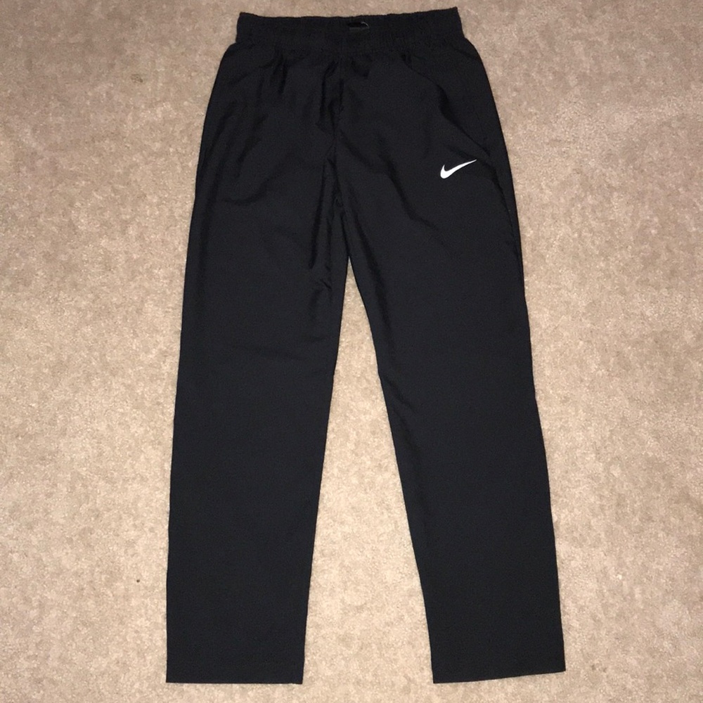Nike Sweats/Windbreaker pants